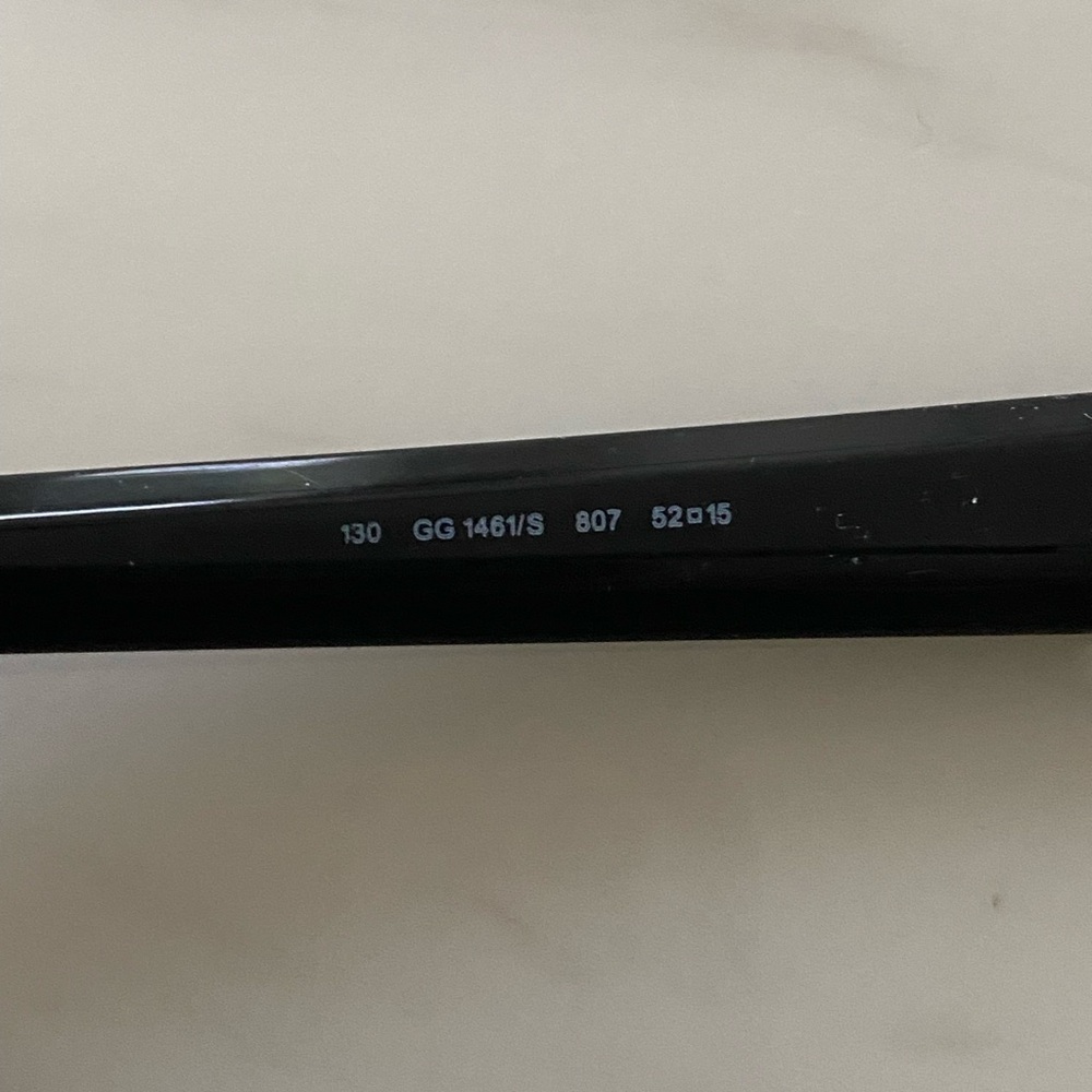 Vintage Gucci Rectangular Frame Sunglasses Model … - image 5